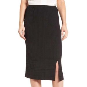 BNWT NIC+ZOE
 Black Trim Pleat Knit Midi Skirt